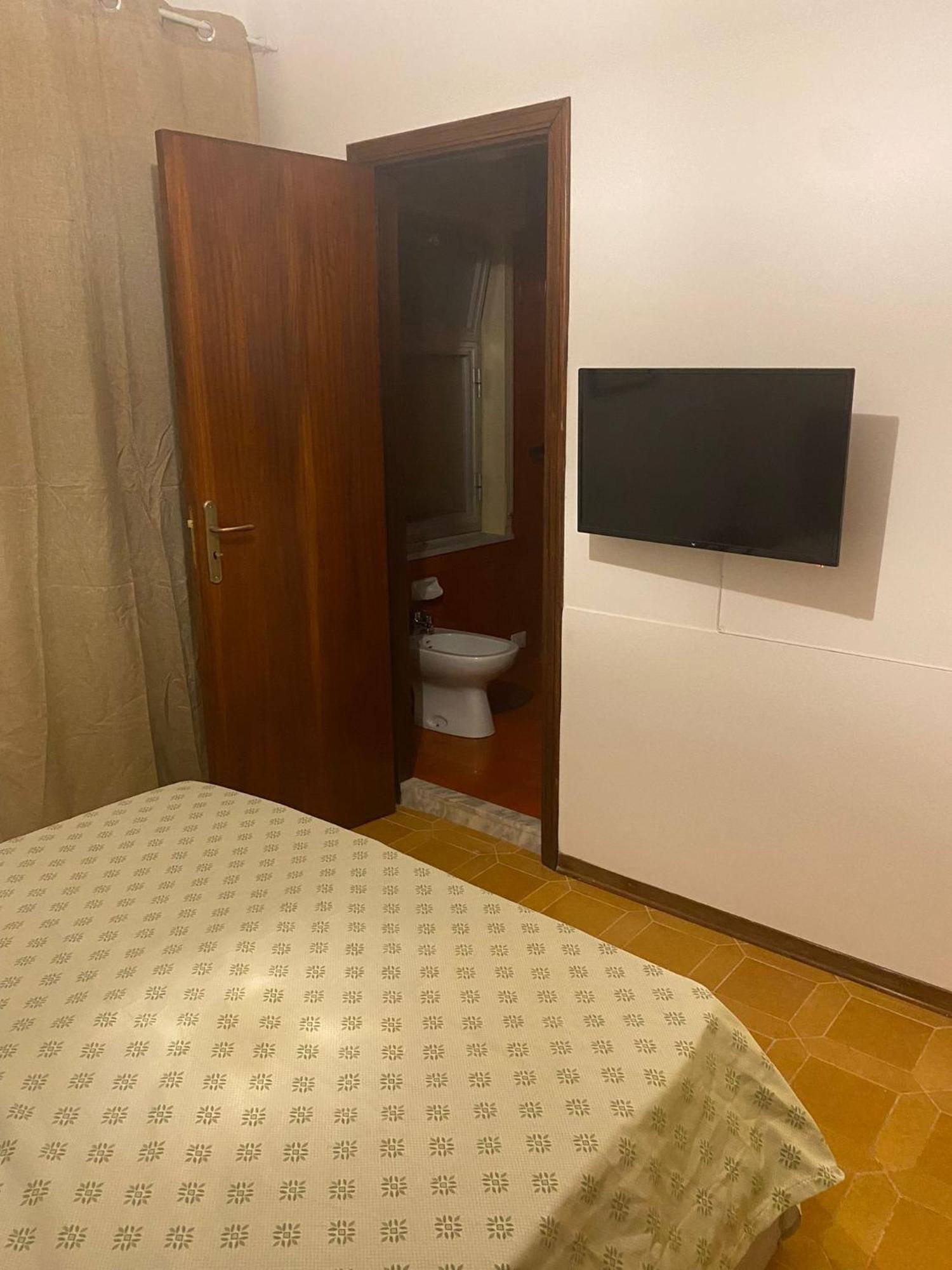 Mi 'Ffaciu E Mi Ricriu Casa Vacanze Castelmola Kültér fotó